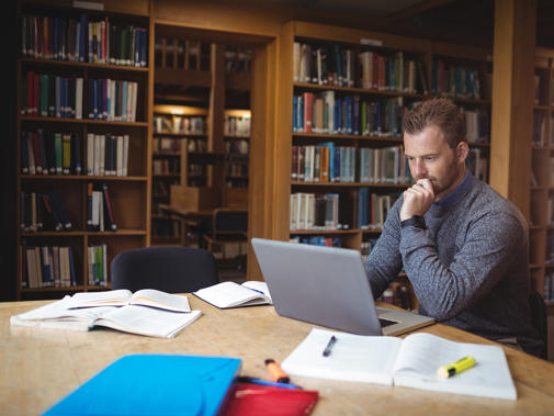 29777 computer, male 2