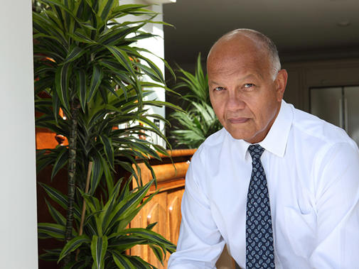 surgeon omer karim