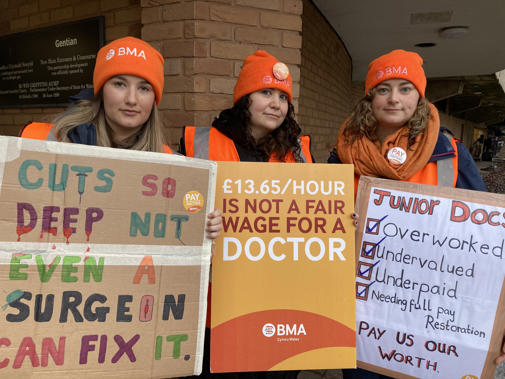 junior doctors Wales strike
