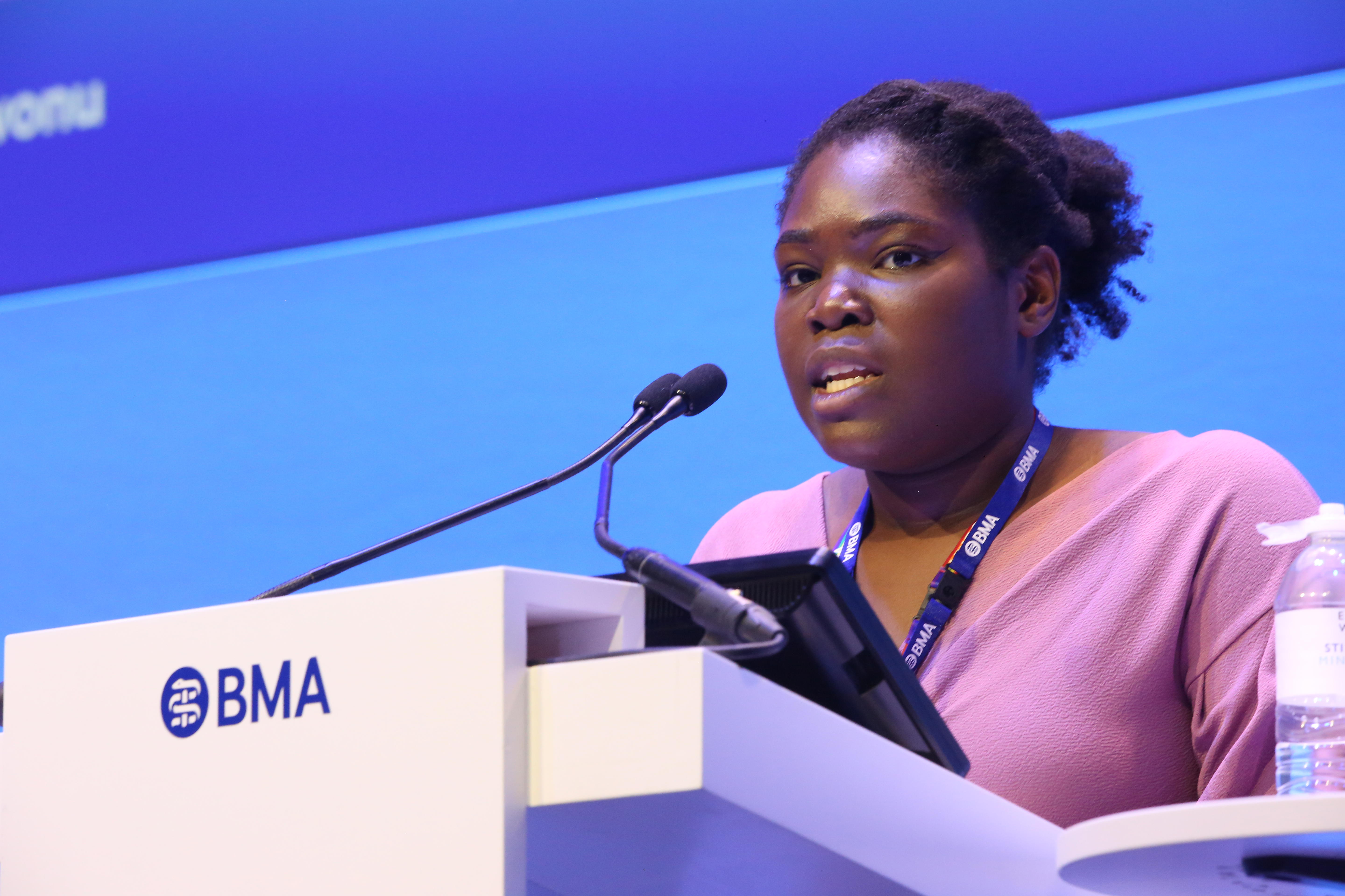 Omolara Akinnawonu