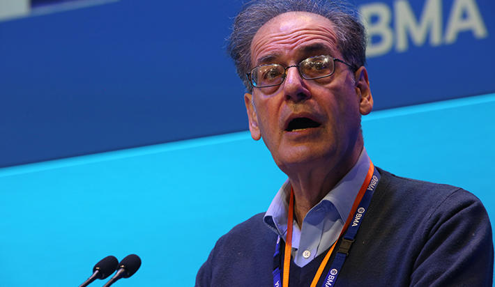 Regulation of gambling industry ‘inadequate’, say doctors