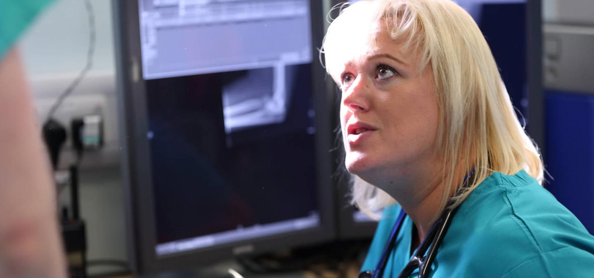 Female consultant with colleague 12337