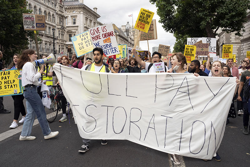 junior doctors' protest pay