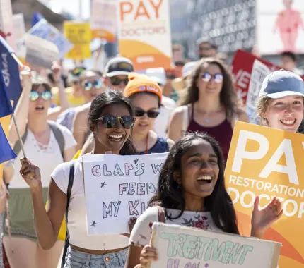 Junior doctor pay march June 2023 3