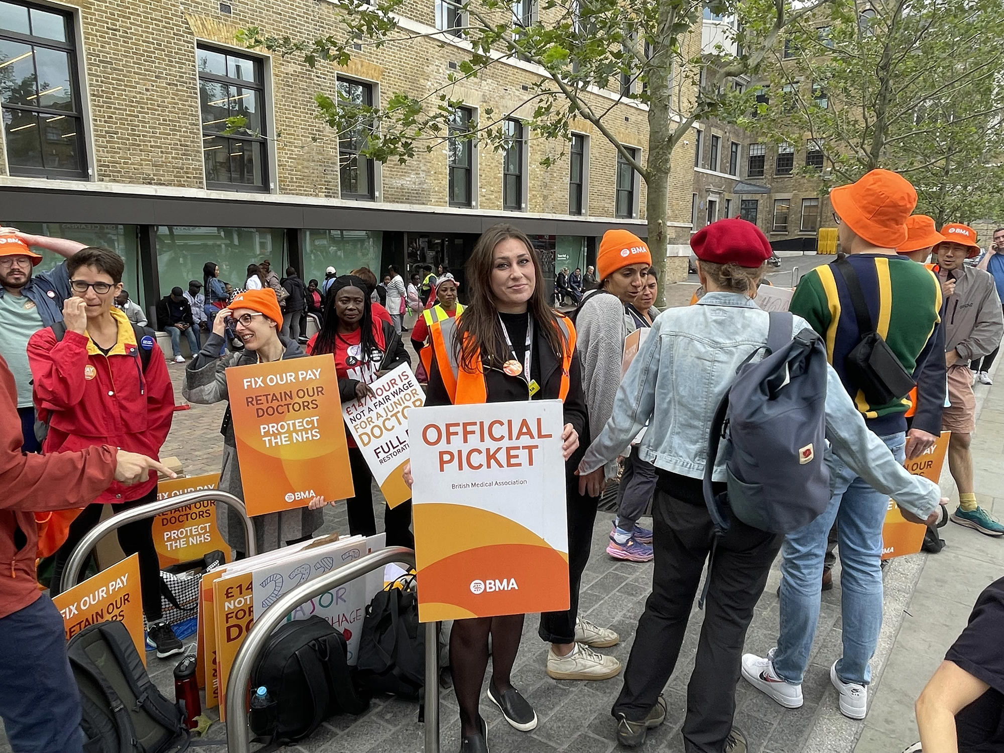 Marta J (Front, Centre)